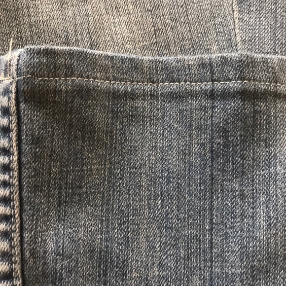 3/$15 😎 Miss Me Special Edition Cowhide Jeans Shortened 26 - Picture 8 of 8